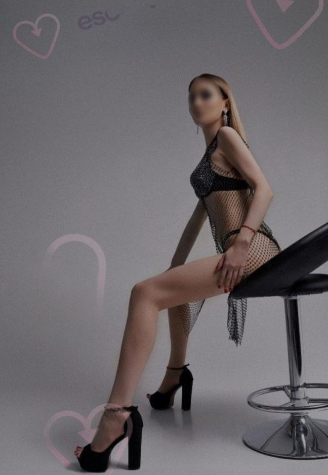 Niesamowita masażystką Elina - ogłoszenie towarzyskie Warszawa Stare Miasto - zdjęcie 4